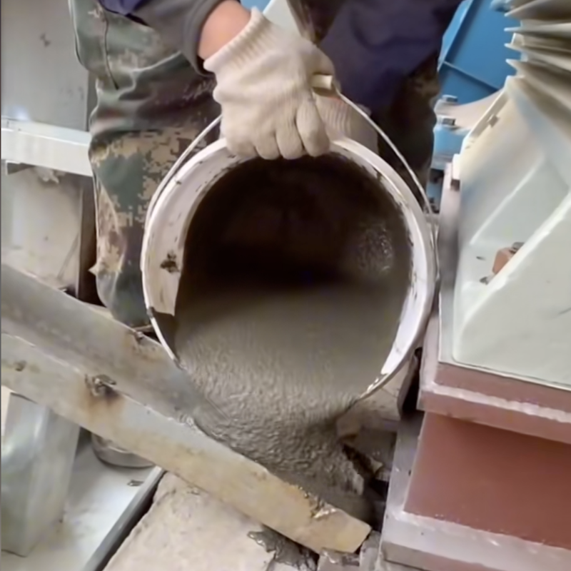 基隆市旧混凝土基面需要怎么处理才能灌浆？